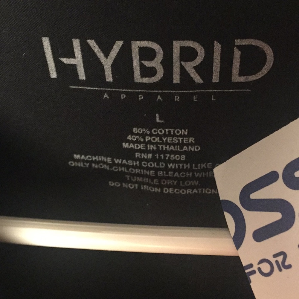 T shirt - Picture 3 of 6
